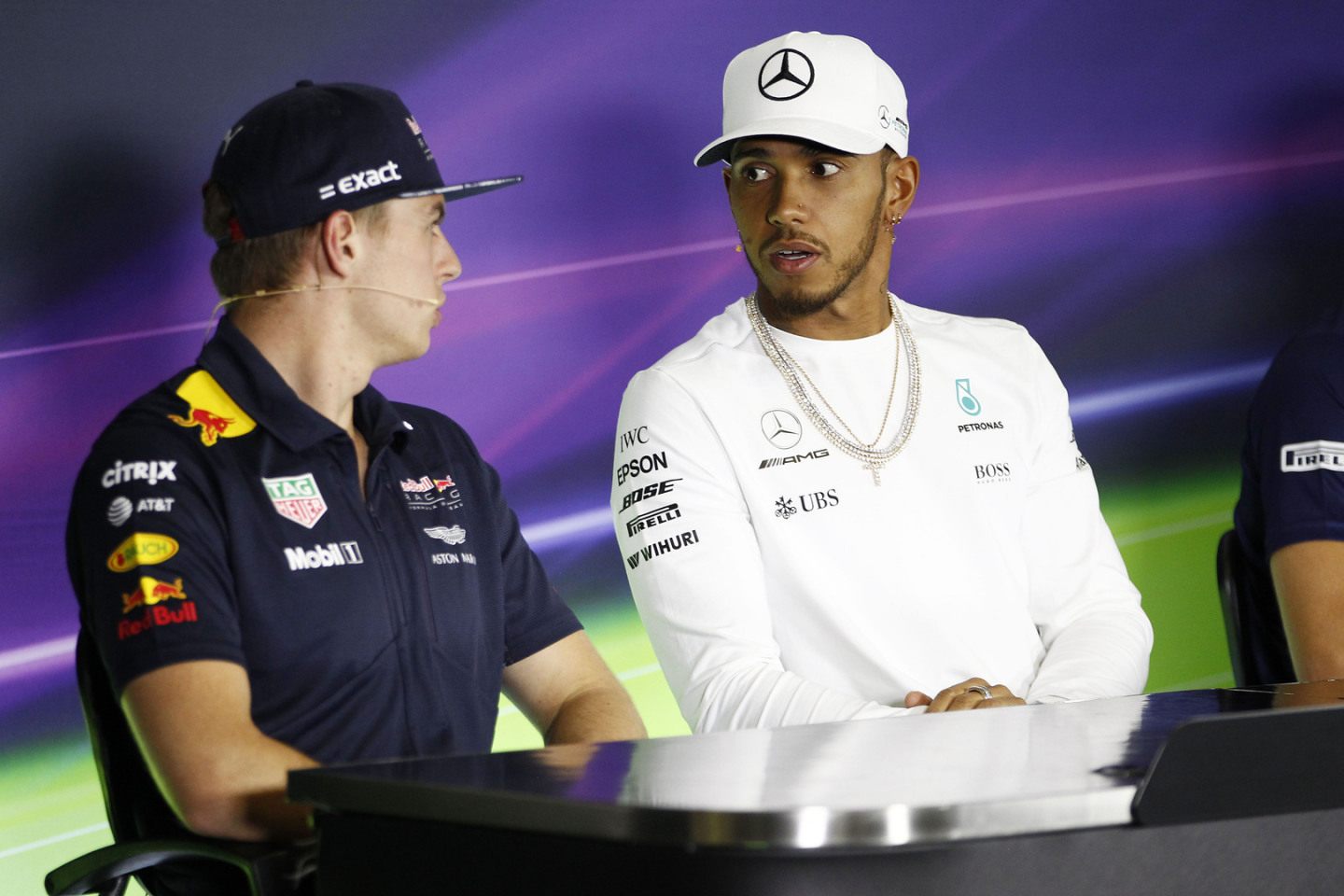 Макс Ферстаппен и Льюис Хэмилтон © LAT Images / Mercedes