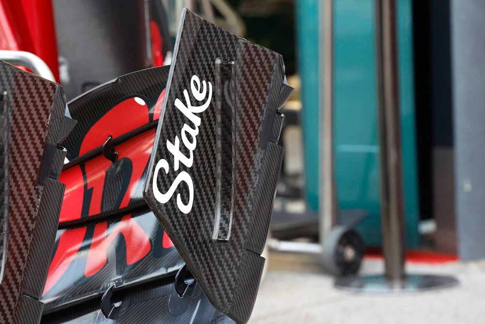 Alfa Romeo Racing C43 front wing detail