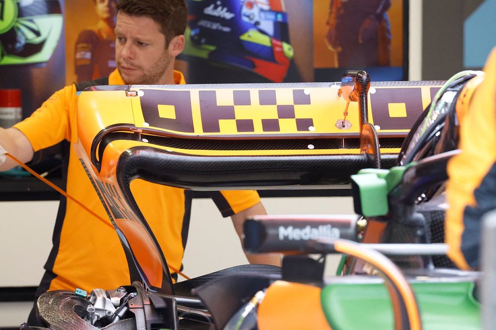 McLaren MCL60 rear detail