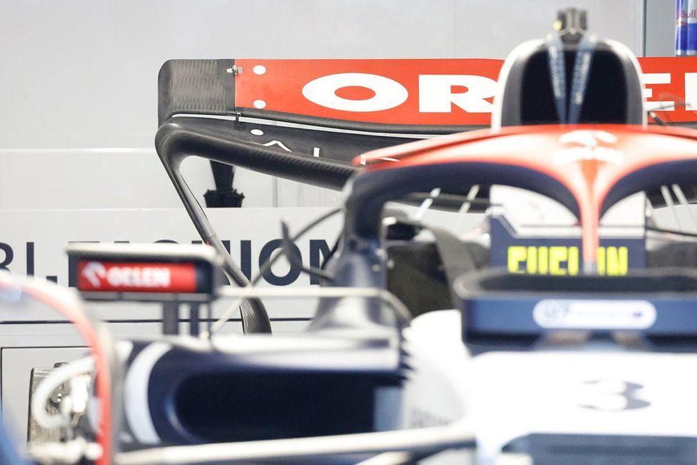 AlphaTauri AT04 rear detail