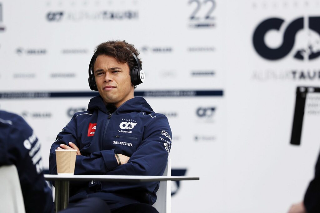 De Vries poised for 2024 Toyota WEC seat after AlphaTauri F1 exit De Vries poised for 2024 Toyota WEC seat after AlphaTauri F1 exit