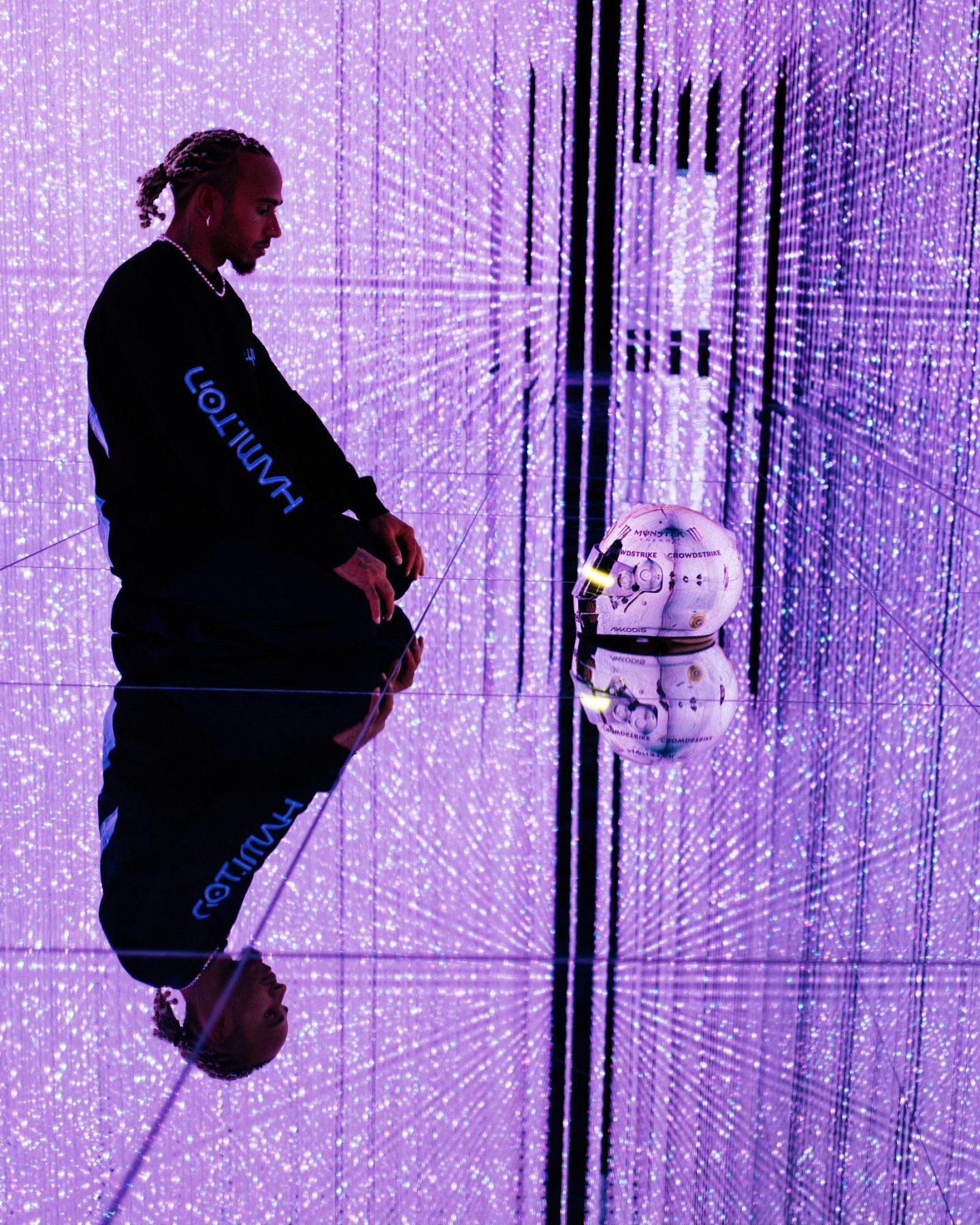 Шлем Льюиса Хэмилтона для Гран При Японии © Соцсети