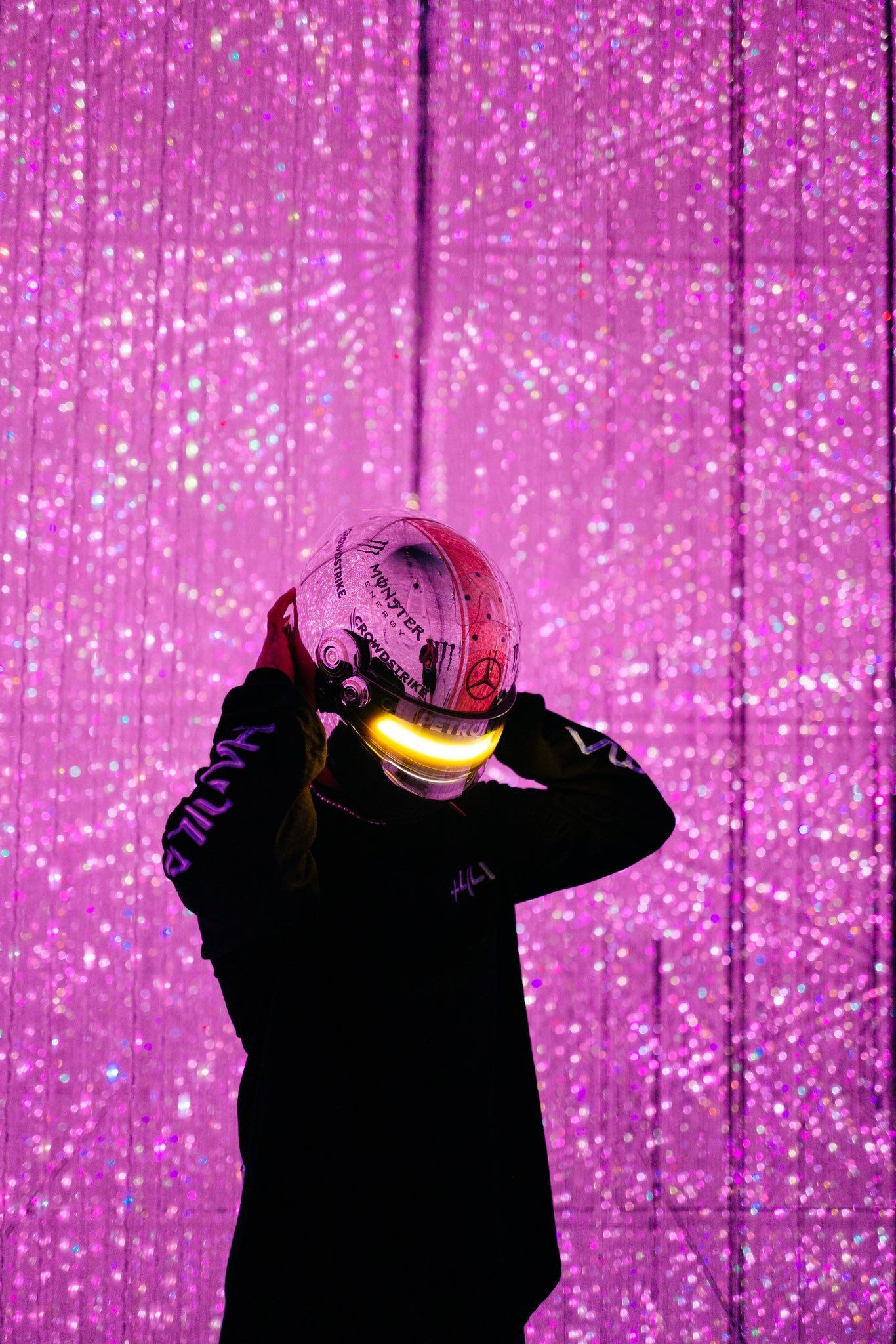 Шлем Льюиса Хэмилтона для Гран При Японии © Соцсети