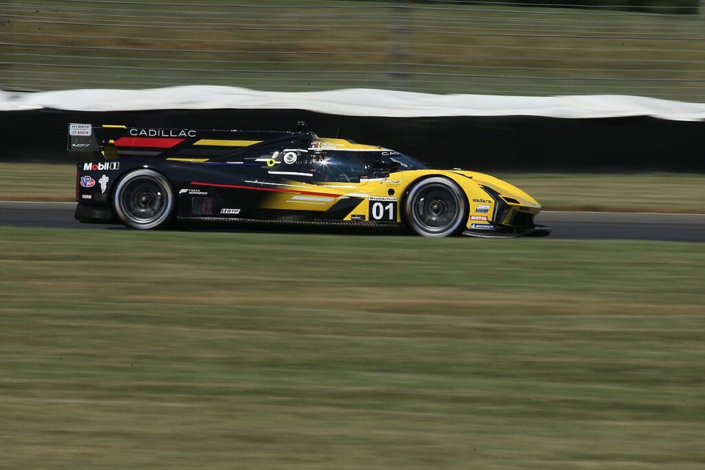 Petit Le Mans IMSA: Bourdais leads opening practice session Petit Le Mans IMSA: Bourdais leads opening practice session