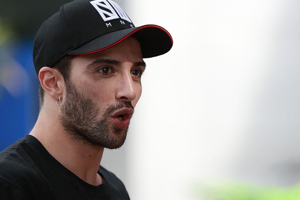 Iannone secures 2024 World Superbike seat with Go Eleven Ducati Iannone secures 2024 World Superbike seat with Go Eleven Ducati