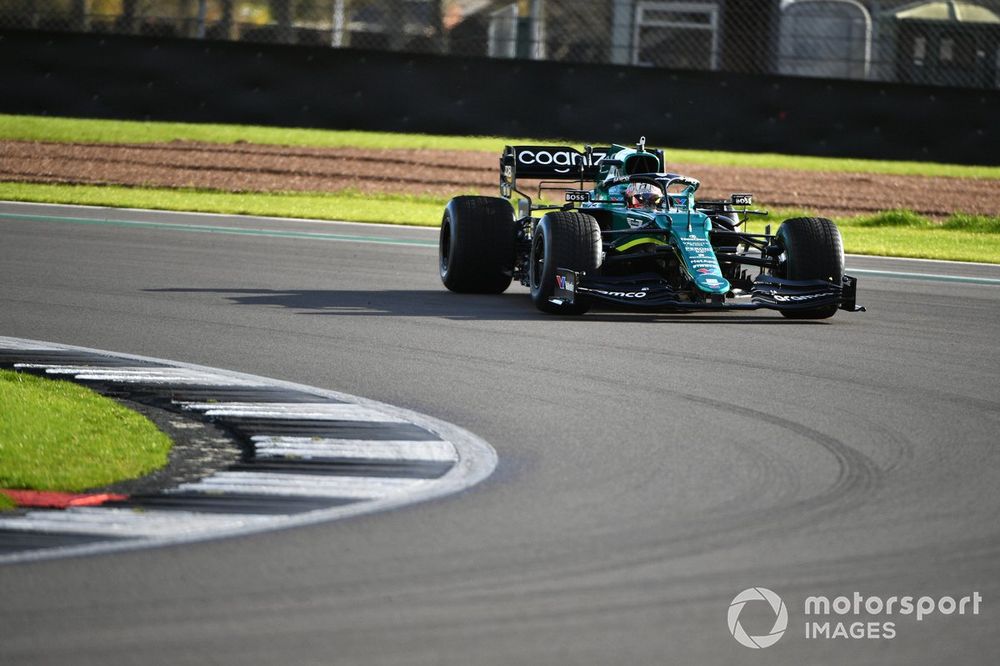 Luke Browning, Aston Martin AMR21, Aston Martin Autosport BRDC Young Driver Test at Silverstone