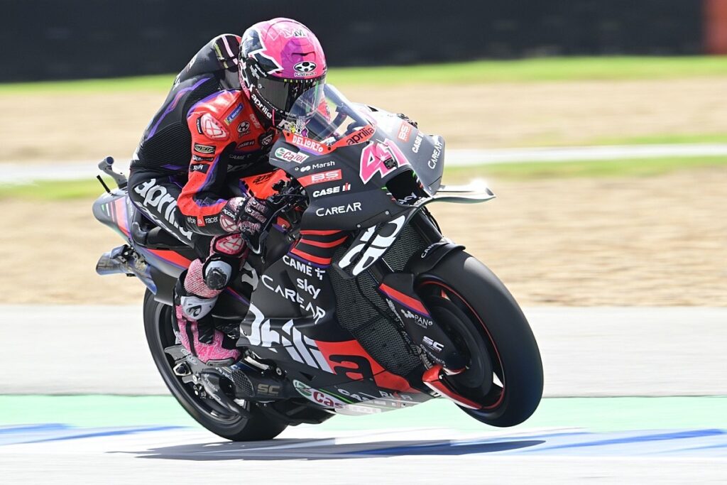 Espargaro “couldn’t breathe” in Thai MotoGP race, “thought I was going to die”