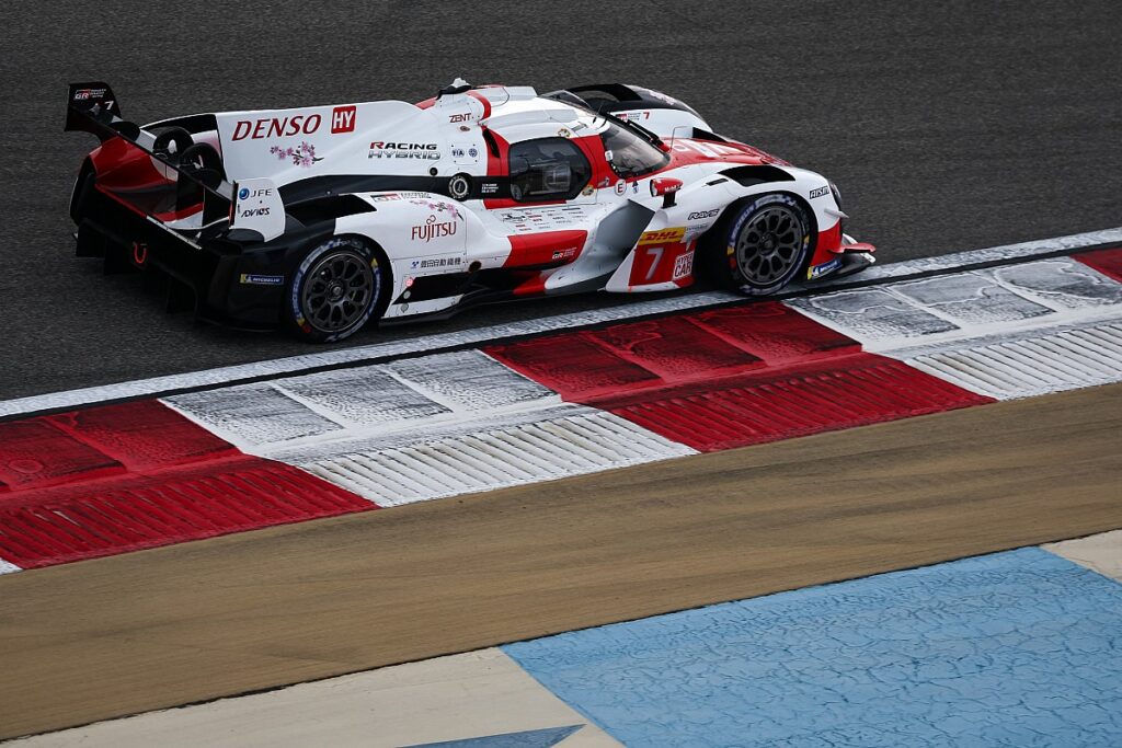 Toyota remains on top in second practice