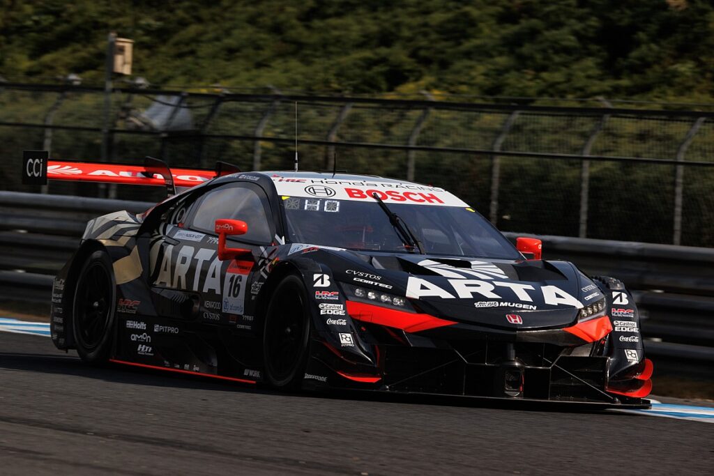 Honda NSX-GT farewell title hopes hang by thread Honda NSX-GT farewell title hopes hang by thread
