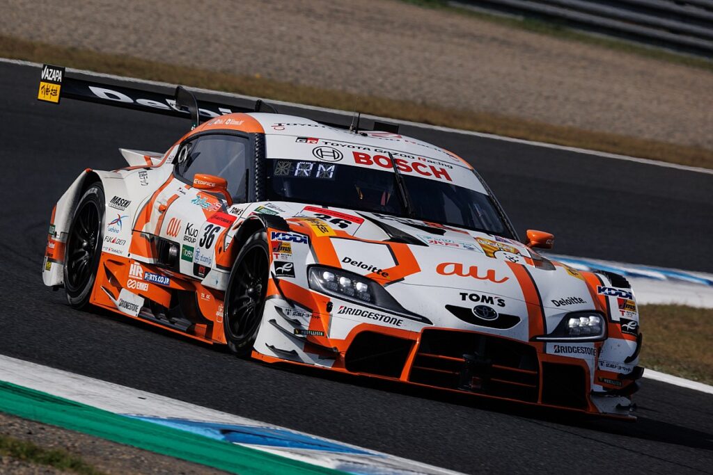 TOM’S Toyota takes title amid Nissan drama