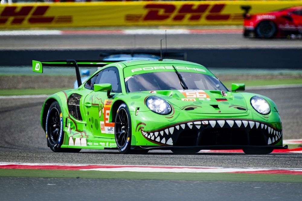 #56 Project 1 - AO Porsche 911 RSR - 19: PJ Hyett, Gunnar Jeannette, Matteo Cairoli