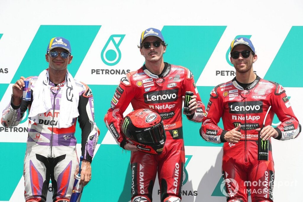 Bagnaia beats title rival Martin to pole
