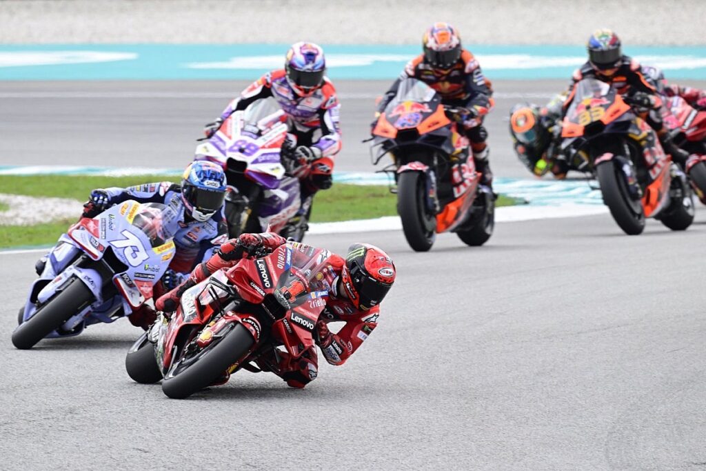Bagnaia explains “lunchbox” moment in Malaysia MotoGP sprint
