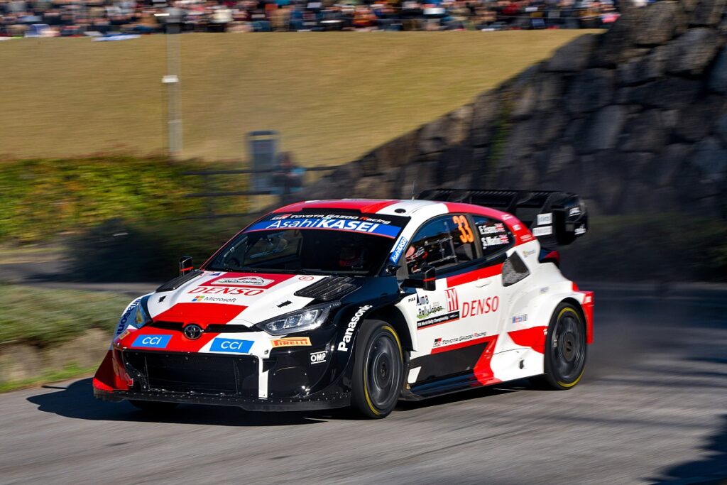 Evans in command after surviving horrendous conditions