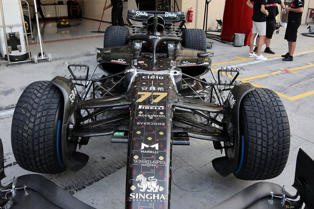 Alfa Romeo C43 technical detail