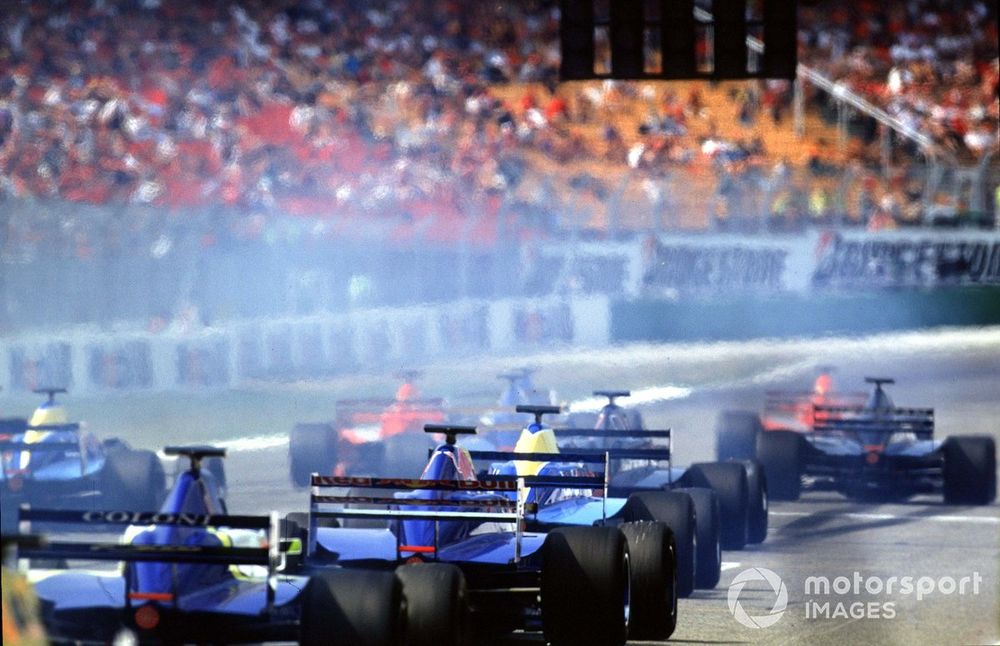 In its one make era from 1996 to 2004, Formula 3000 cars used engines prepared by Zytek but using Judd kit
