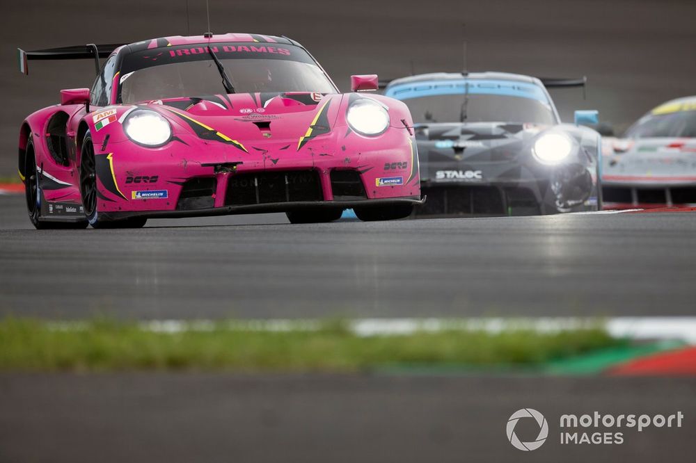 #85 Iron Dames Porsche 911 RSR - 19: Sarah Bovy, Michelle Gatting, Rahel Frey