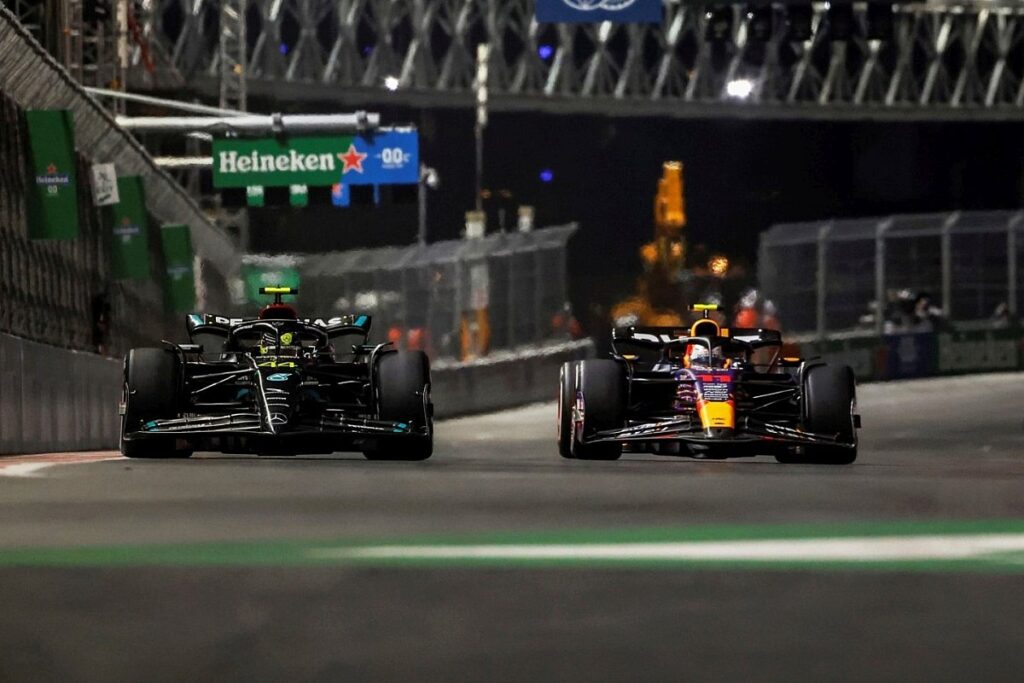 Mercedes must not «give up» on recovery before F1 2026 rules reset