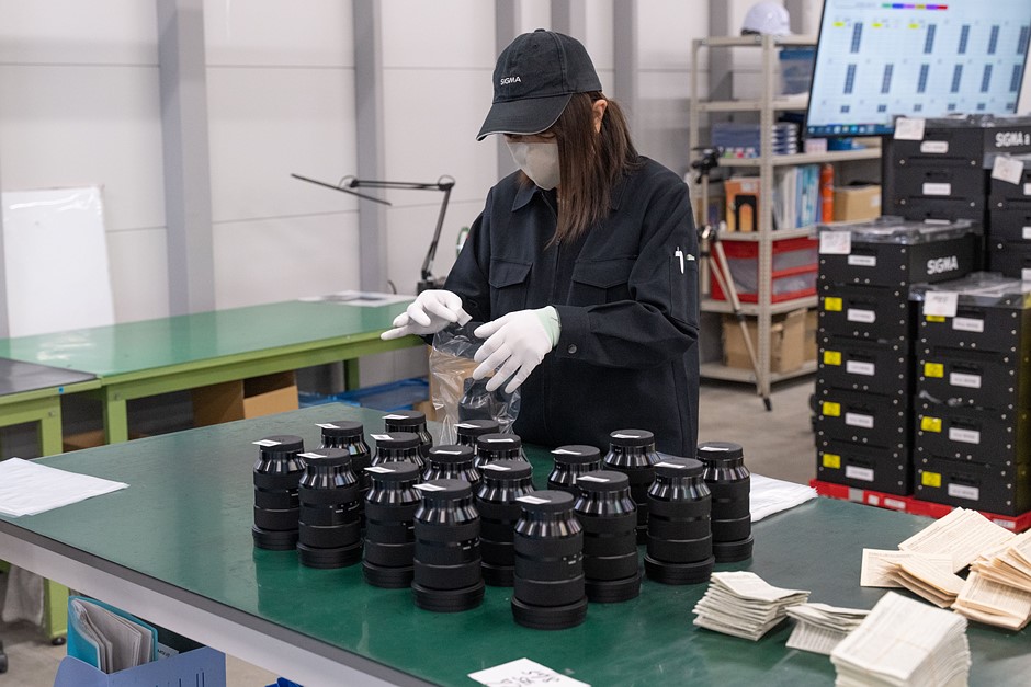Посетите фабрику Sigma, чтобы увидеть, как производятся объективы: обзор цифровой фотографии