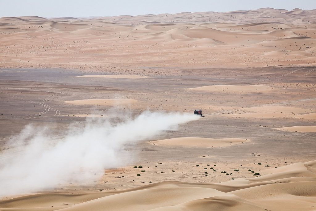 Dacia to enter Dakar Rally in 2025 with Loeb, Gutierrez