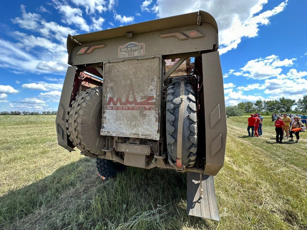 МАЗ Сергея Вязовича на финише седьмого этапа «Шелкового пути» © Шелковый путь