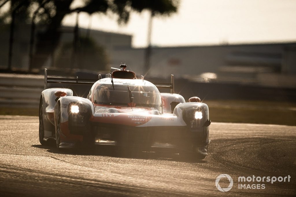 Toyota завершила тест Sebring, опередив Cadillac