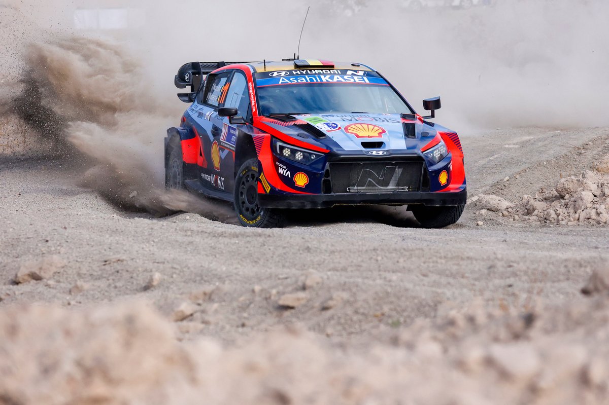 Thierry Neuville, Martijn Wydaeghe, Hyundai World Rally Team Hyundai i20 N Rally1