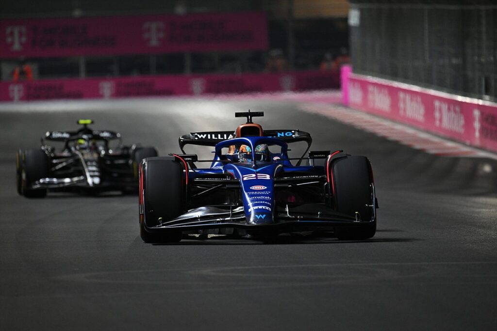 Williams and Sauber reveal 2024 F1 launch plans Williams and Sauber reveal 2024 F1 launch plans