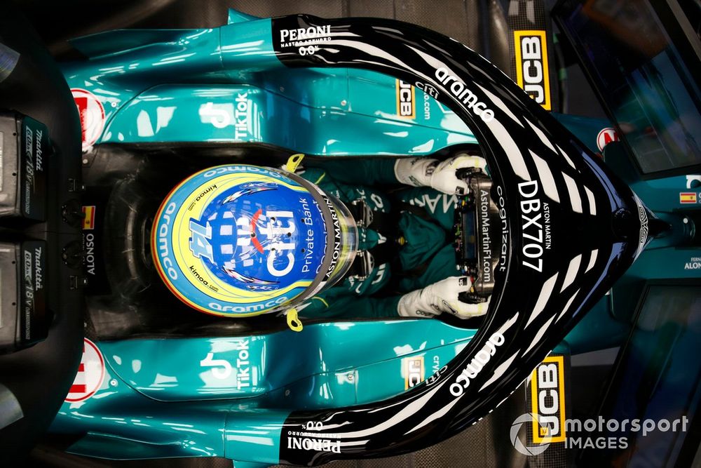 Fernando Alonso, Aston Martin F1 Team