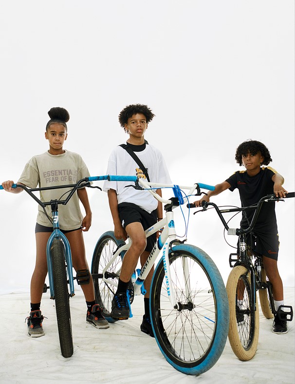 Behind the Photos: Adam Corbett Captures London’s Bike Culture: Digital Photography Review Behind the Photos: Adam Corbett Captures London’s Bike Culture: Digital Photography Review