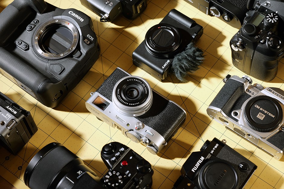 Start your year off right, sign up for the free DPReview Newsletter: Digital Photography Review