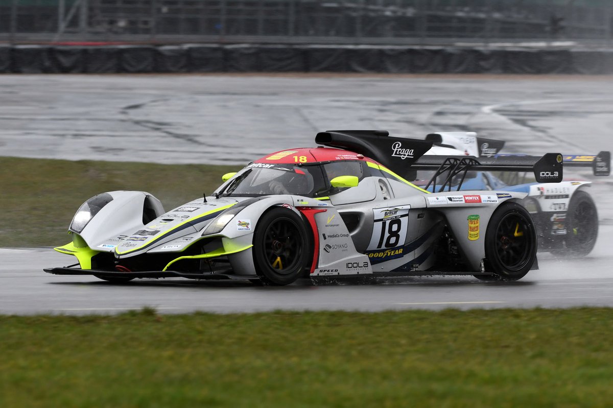 Rodolfo Gonzalez driving an Idola Motorsport Praga at Silverstone  