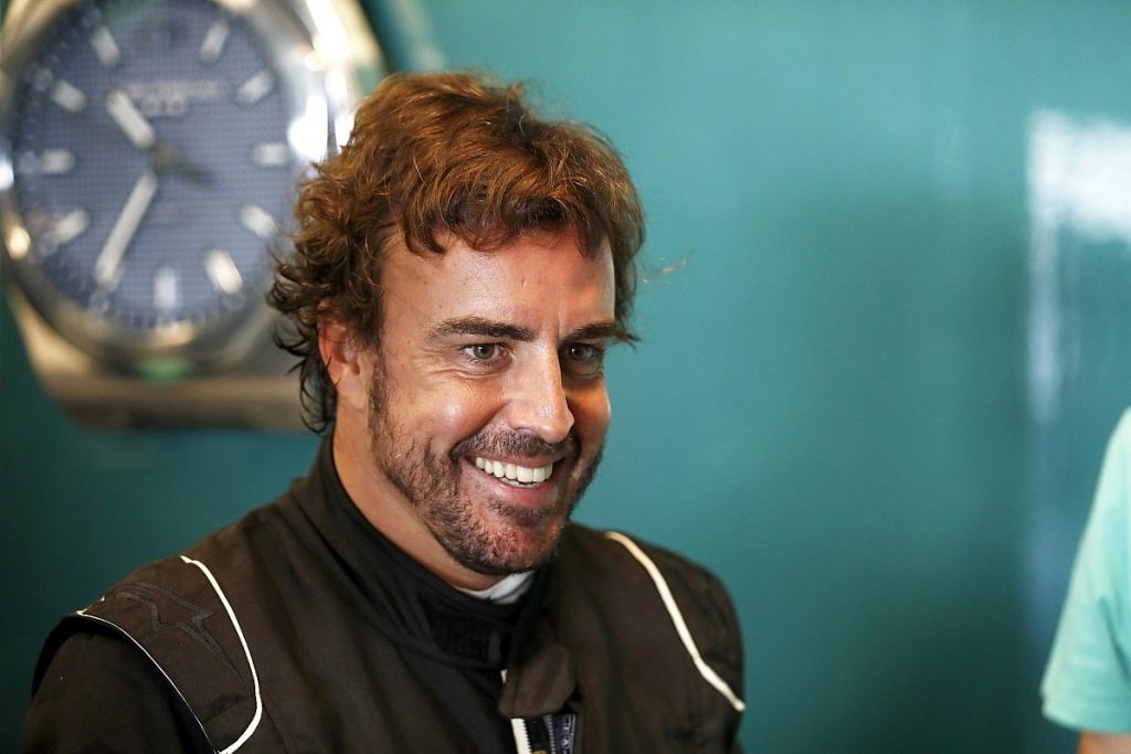 Alonso expects «difficult races» to start at Aston Martin in F1