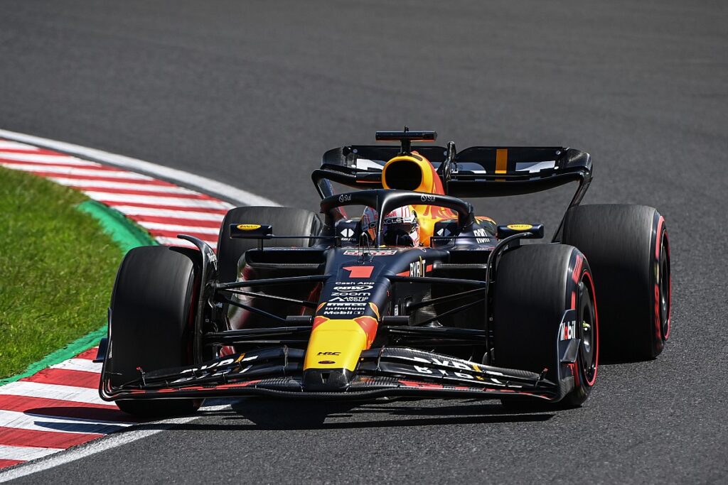 Verstappen on top again from Norris and Piastri Verstappen on top again from Norris and Piastri