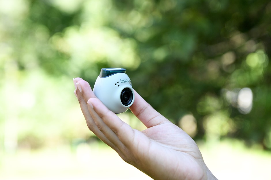 Fujifilm Instax Pal review, a tiny digital camera that makes Instax film optional: Digital Photography Review Fujifilm Instax Pal review, a tiny digital camera that makes Instax film optional: Digital Photography Review