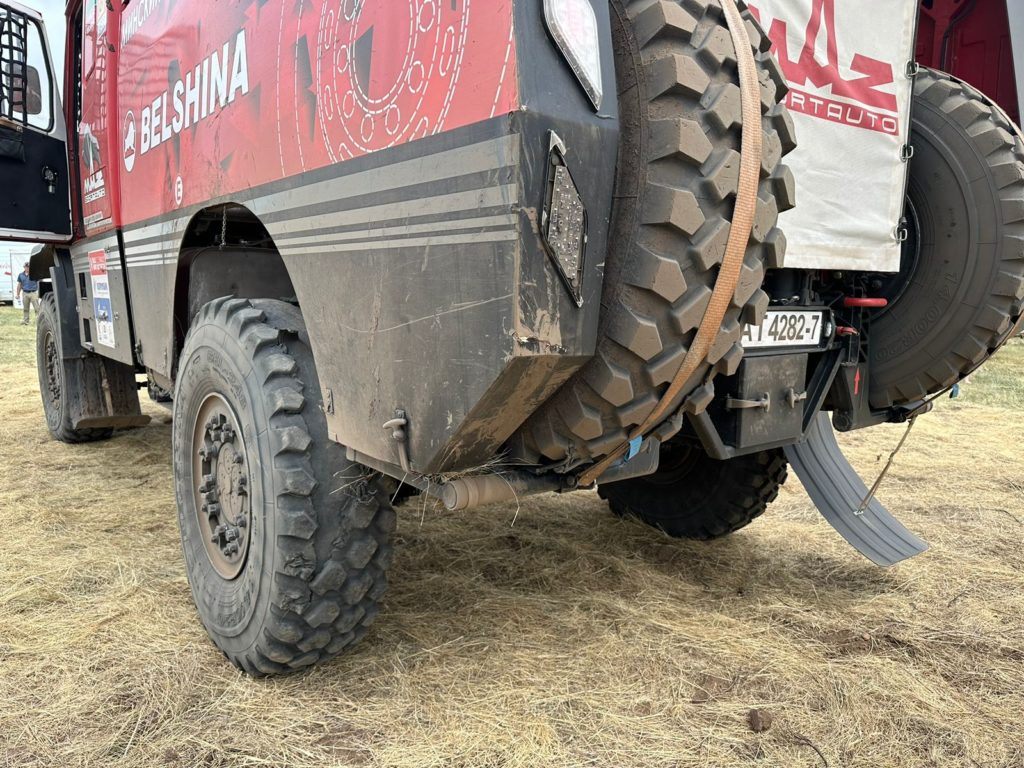 Грузовик Сергея Вязовича на финише пятого этапа «Шелкового пути-2023» © Шелковый путь