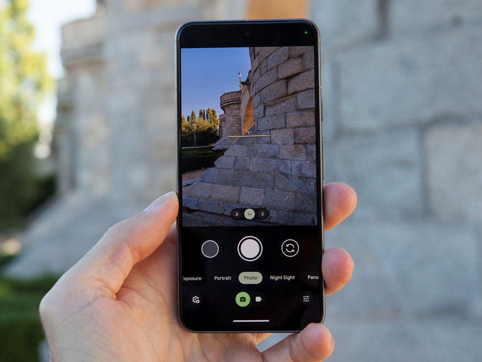 Google Pixel 8 vs Pixel 8 Pro: Which should you buy?: Digital Photography Review
