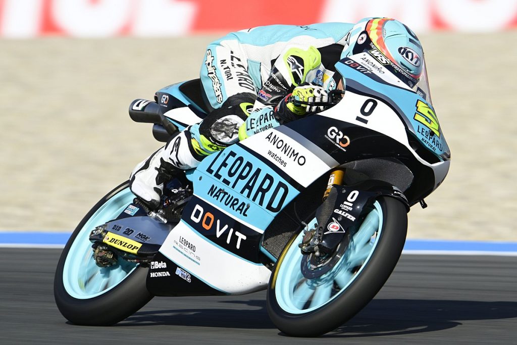 Full Moto2 and Moto3 race results Full Moto2 and Moto3 race results