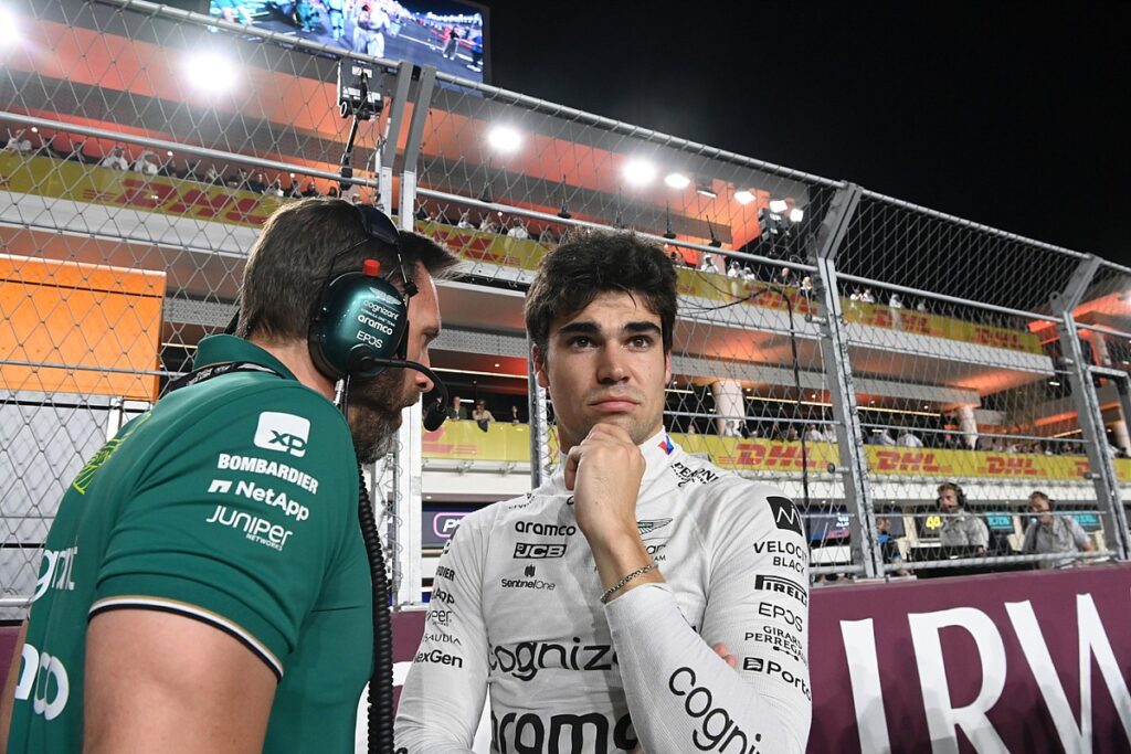 FIA formally warns Stroll over F1 Qatar GP garage strop