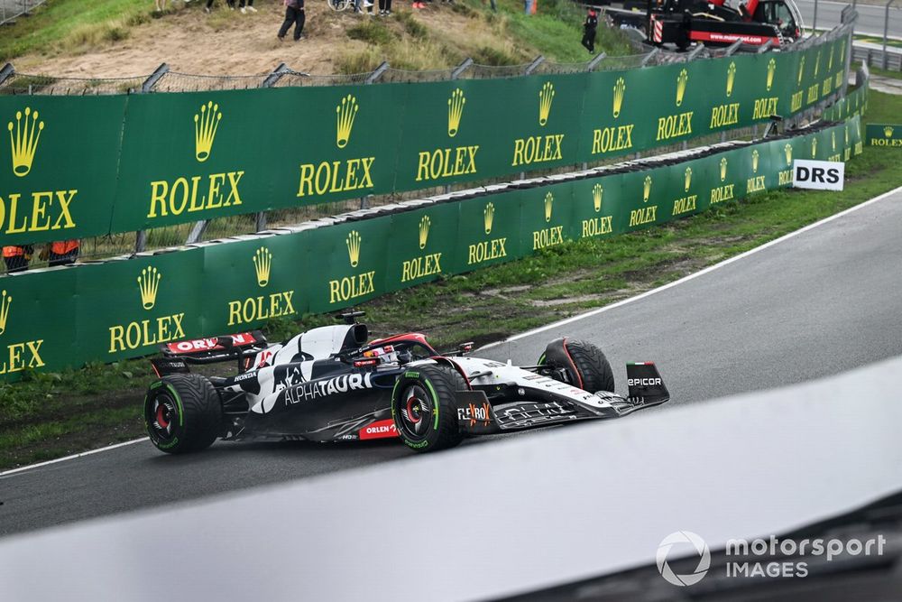 Liam Lawson, AlphaTauri AT04, spins