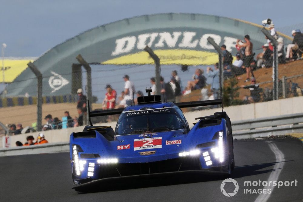 #2 Cadillac Racing Cadillac V-Series.R of Earl Bamber, Alex Lynn, Richard Westbrook