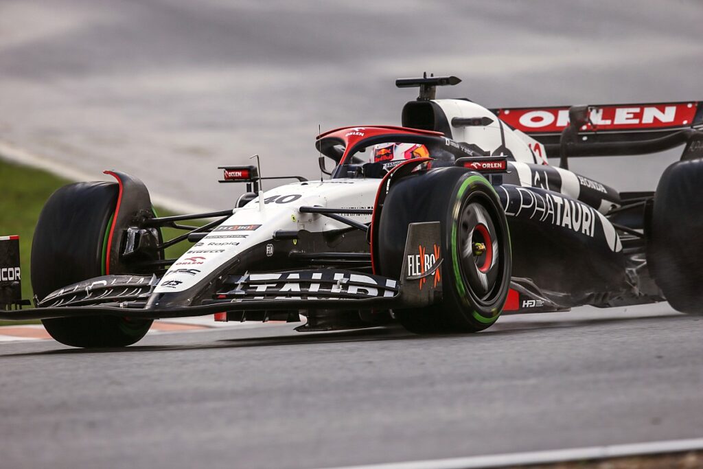 Lawson will have to “relearn everything” in dry F1 debut at Dutch GP Lawson will have to “relearn everything” in dry F1 debut at Dutch GP