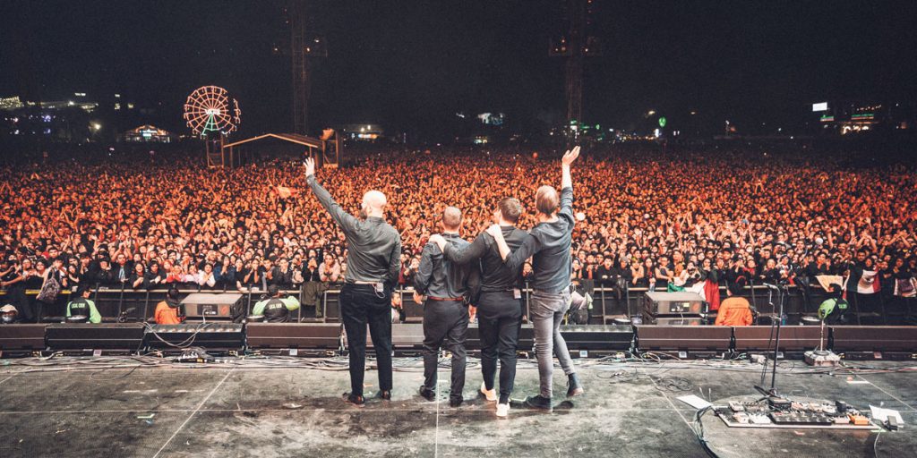 Почему зум Tamron всегда на связи