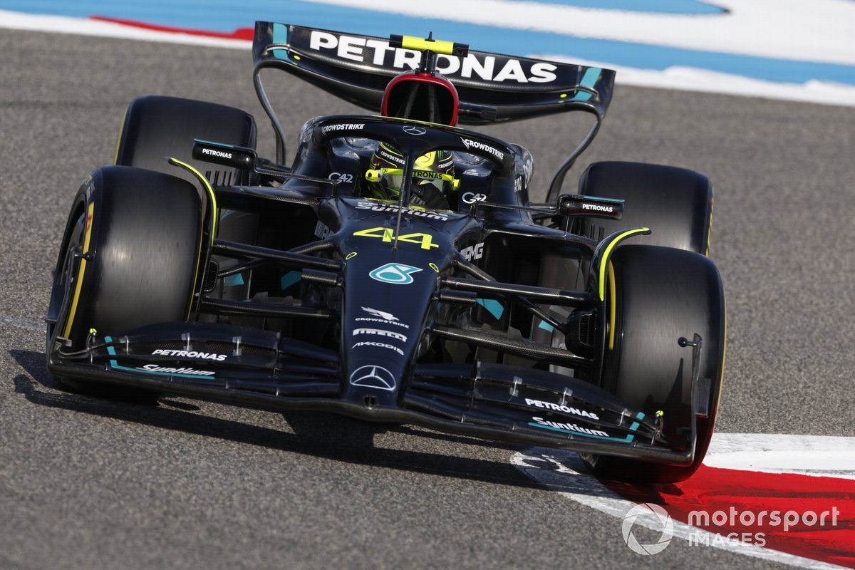 Lewis Hamilton, Mercedes F1 W14