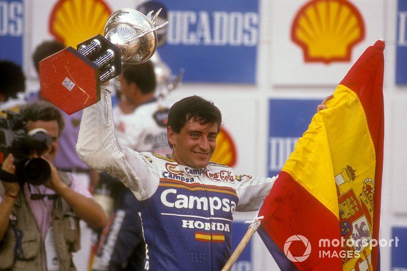 Sito Pons won a thrilling 250cc race against Joan Garriga in Sweden, securing him his first world title