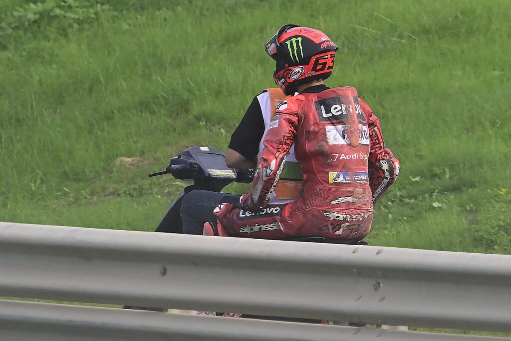 Bagnaia ‘cannot make mistakes’ like India crash after MotoGP points lead slashed