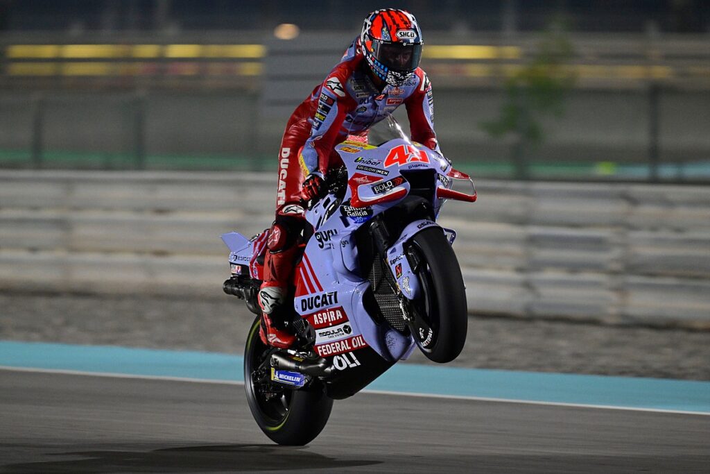 Qatar MotoGP winner Di Giannantonio explains ‘mapping 8’ message Qatar MotoGP winner Di Giannantonio explains ‘mapping 8’ message
