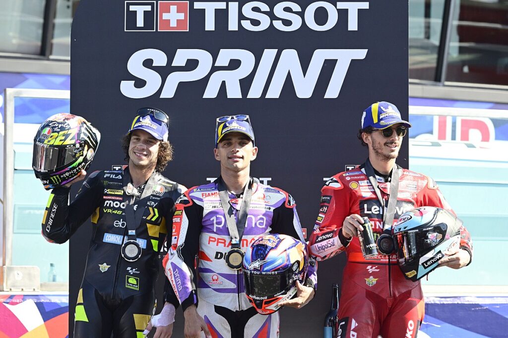 Martin wins sprint as Bagnaia holds off Pedrosa for third Martin wins sprint as Bagnaia holds off Pedrosa for third