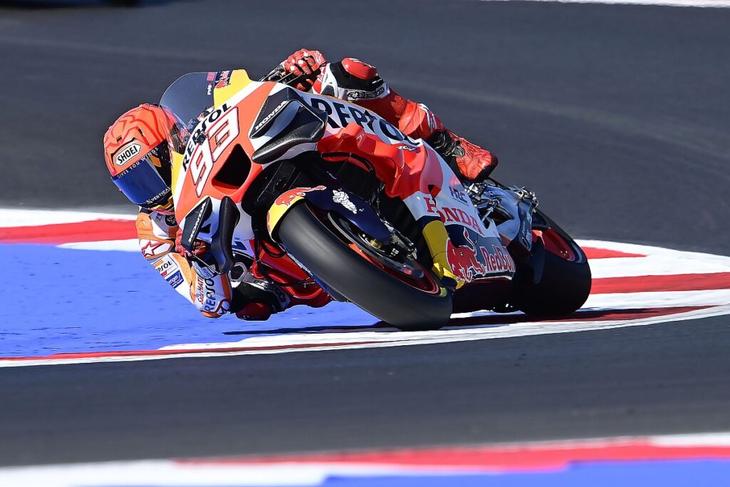 Marquez enjoying MotoGP future speculation which is «never a distraction» Marquez enjoying MotoGP future speculation which is «never a distraction»