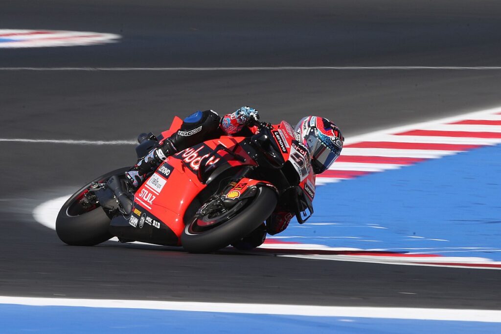 Pirro leads Marini in opening practice